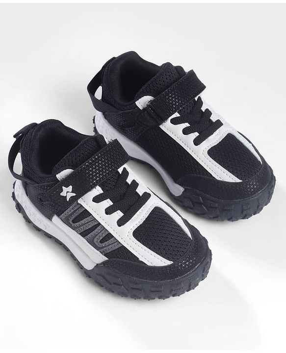 Cute Walk by Babyhug  Velcro Closure Sneaker Shoes - Black