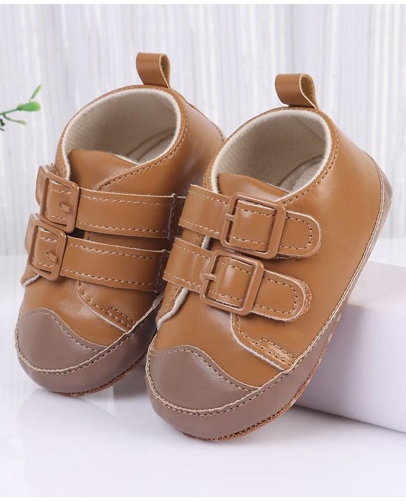 Cute Walk by Babyhug Velcro Closure Solid Colour Booties -Beige