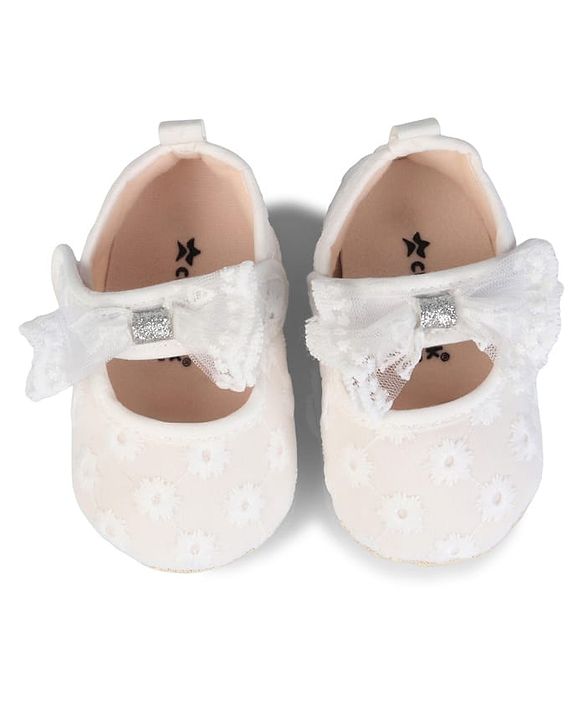 Cute Walk by Babyhug Velcro Closure Booties with Floral Embroidery & Bow Applique - White