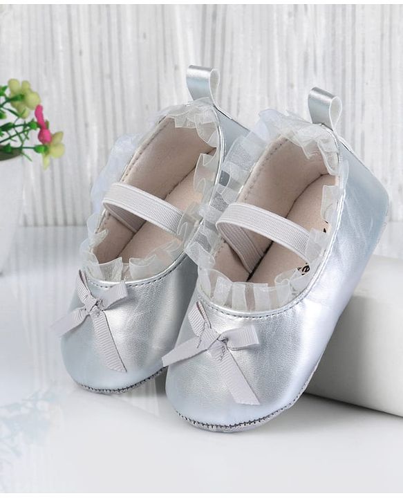 Cute Walk by Babyhug Slip On Booties with Bow Applique - Silver