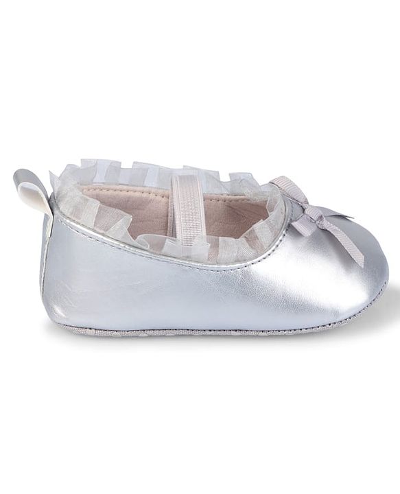 Cute Walk by Babyhug Slip On Booties with Bow Applique - Silver