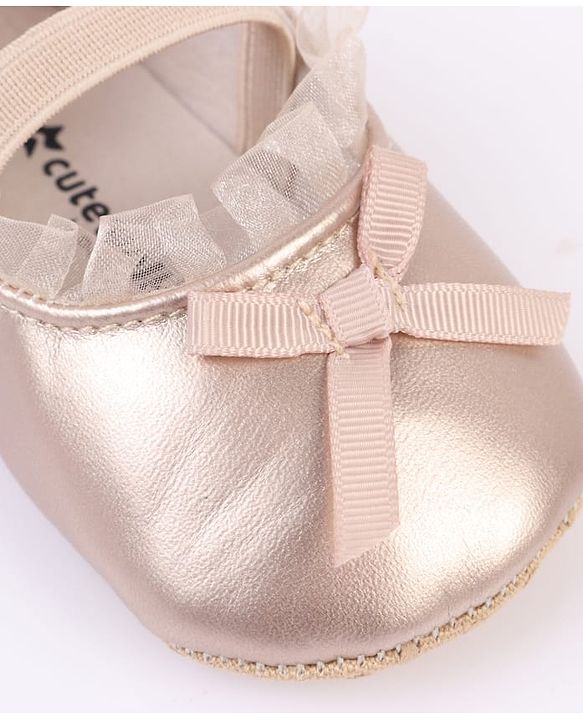 Cute Walk by Babyhug Slip On Booties with Bow Applique - Silver