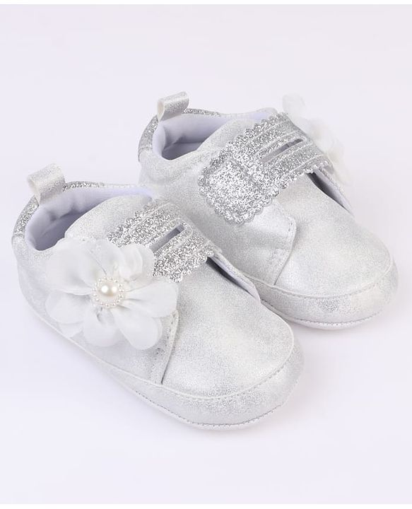 Cute Walk by Babyhug Velcro Closure Booties with Glitter Print & Floral Applique - Silver