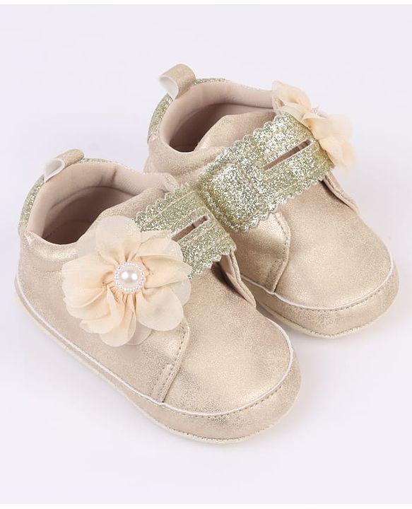 Cute Walk by Babyhug Velcro Closure Booties with Glitter Print & Floral Applique - Silver