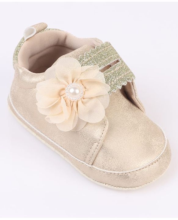 Cute Walk by Babyhug Velcro Closure Booties with Glitter Print & Floral Applique - Silver