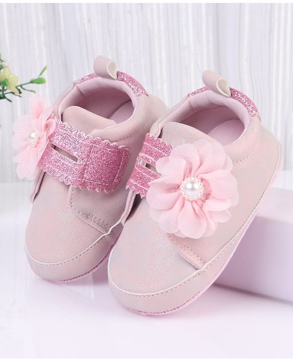 Cute Walk by Babyhug Velcro Closure Booties with Glitter Print & Floral Applique - Silver