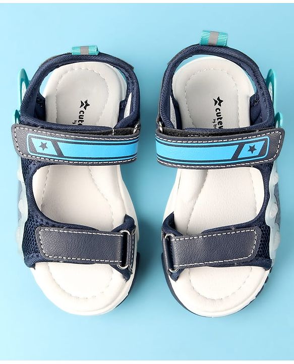 Cute Walk by Babyhug Velcro Closure Sandals - Black