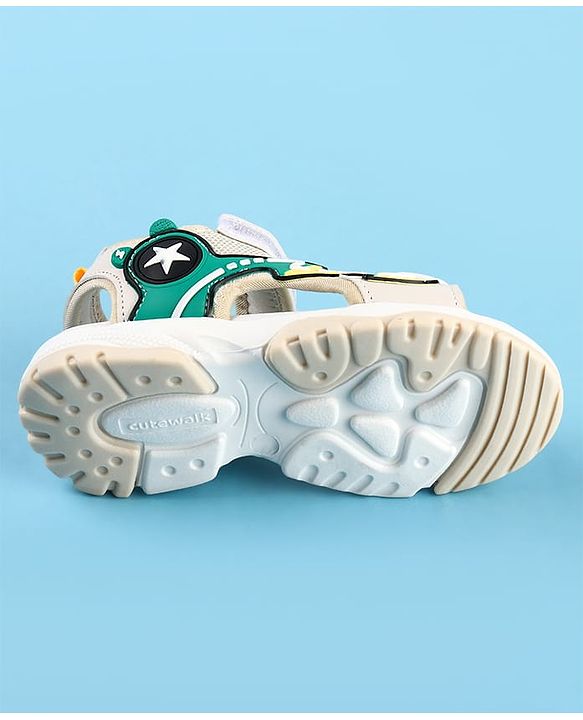 Cute Walk by Babyhug Velcro Closure Sandals with Applique - Black