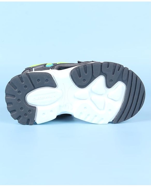 Cute Walk by Babyhug Velcro Closure Sandals with Applique -  Black