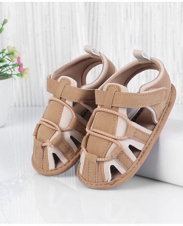 Cute Walk by Babyhug Velcro Closure Solid Colour Booties - Brown