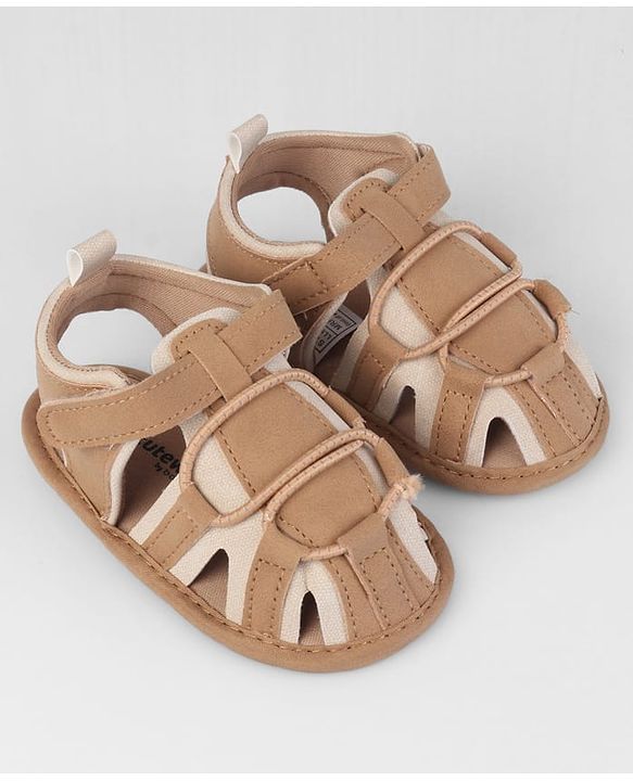 Cute Walk by Babyhug Velcro Closure Solid Colour Booties - Brown