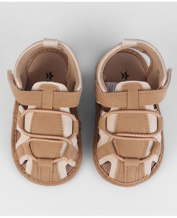 Cute Walk by Babyhug Velcro Closure Solid Colour Booties - Brown