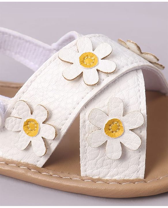 Cute Walk by Babyhug Velcro Closure Solid Colour Booties with Floral Applique- White