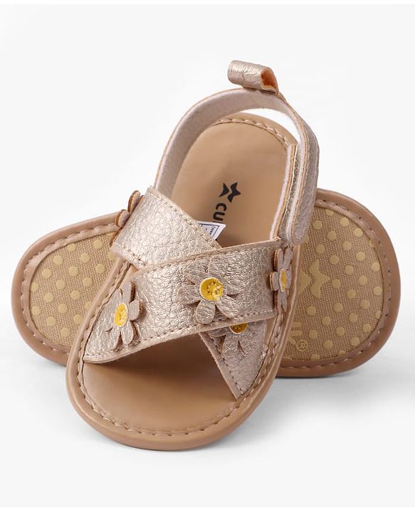 Cute Walk by Babyhug Velcro Closure Solid Colour Booties with Floral Applique- White