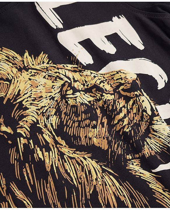 Pine Kids Cotton Knit T-Shirt with Lion Print Jet Black 4-5 Years