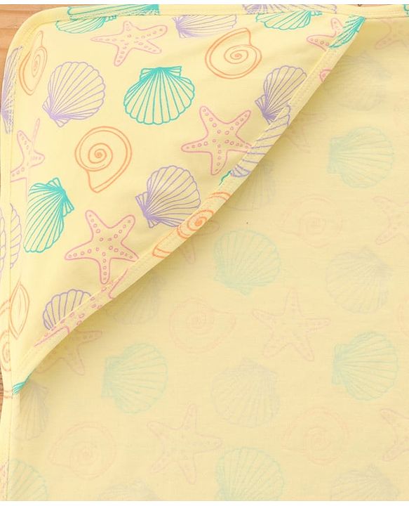 Babyhug Cotton Knit Hooded Wrapper With Sea Life Theme Print L 73 x B 72 cm - Yellow