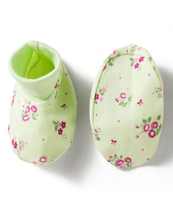 Babyhug 100% Cotton Interlock Knit Cap Mittens & Booties With Floral Print Multicolor - Diameter 13 cm