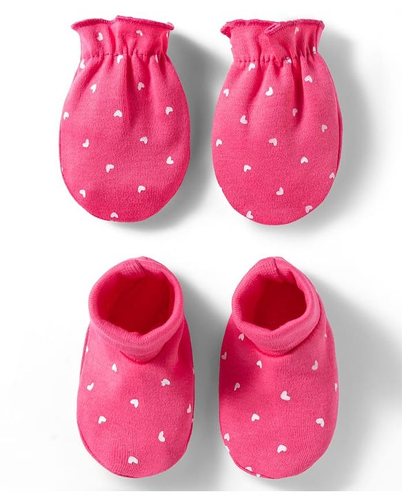 Babyhug 100% Cotton Knit Mittens & Booties With Heart Print - Multicolor