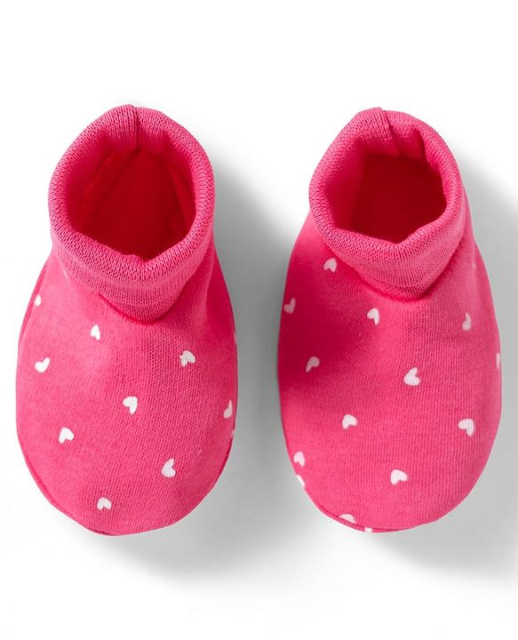 Babyhug 100% Cotton Knit Mittens & Booties With Heart Print - Multicolor