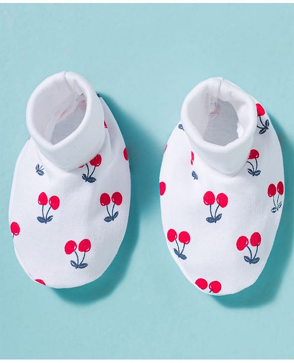 Babyhug 100% Cotton Knit Mittens & Booties With Cherry Print - Multicolor
