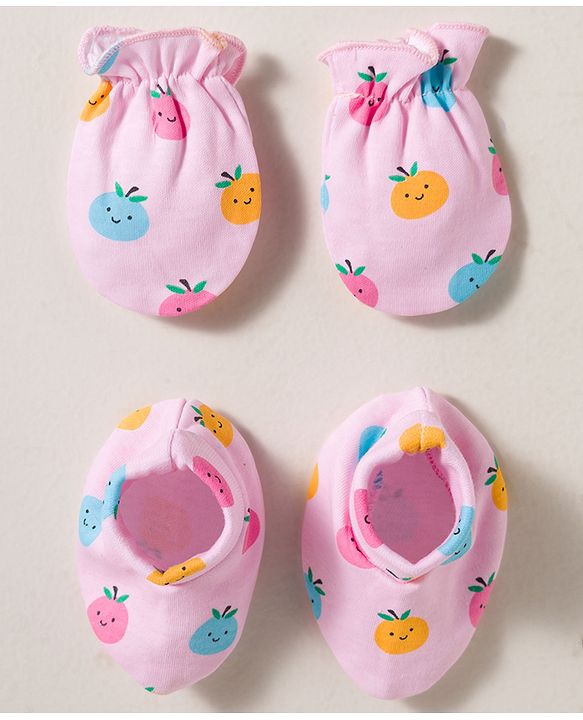 Babyhug 100% Cotton Interlock Knit Mittens & Booties Set With Fruits Print - Pink