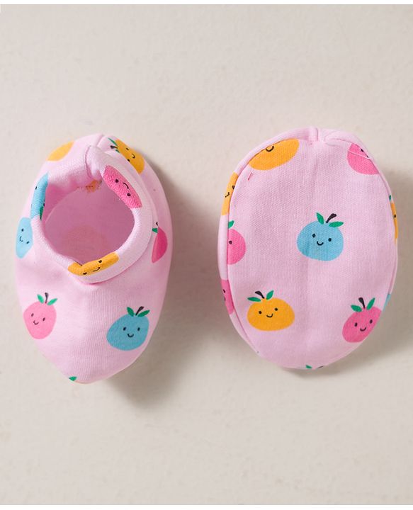 Babyhug 100% Cotton Interlock Knit Mittens & Booties Set With Fruits Print - Pink