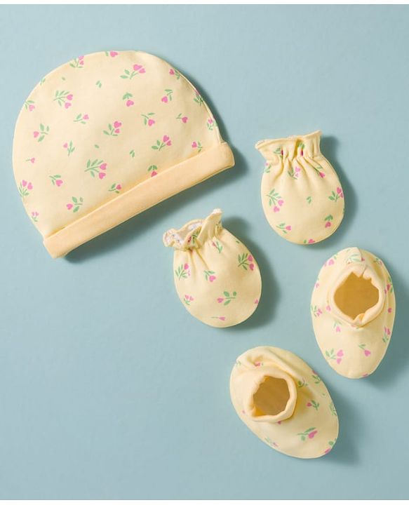 Babyhug 100% Cotton Knit Cap, Mittens & Booties Set with Floral Print Peach - Diameter 16 cm