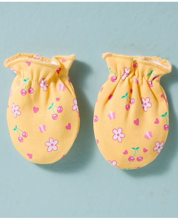 Babyhug 100% Cotton Interlock Knit Cap, Mittens & Booties Set With Floral Print Yellow - Diameter 16 cm
