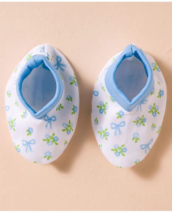 Babyhug 100% Cotton Knit Mittens & Booties with Floral Print - White