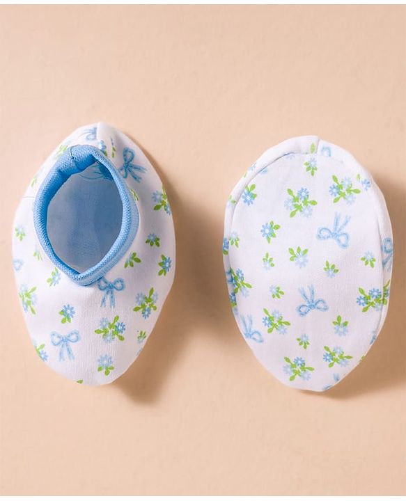 Babyhug 100% Cotton Knit Mittens & Booties with Floral Print - White