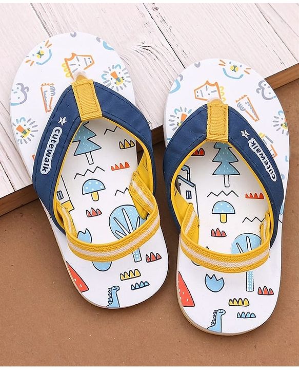 Cute Walk by Babyhug Animals Printed Flip Flops with Back Strap - White & Blue