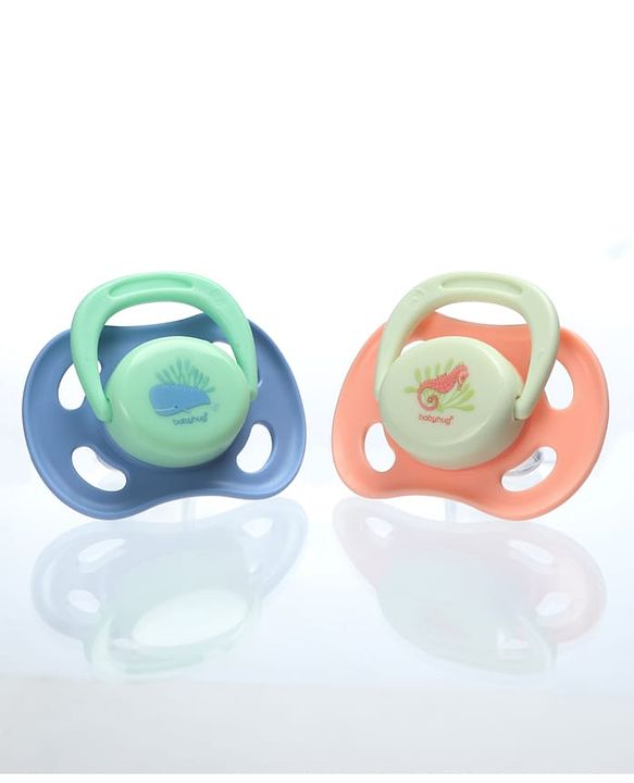 Babyhug Whale & Sea Horse Print Orthodontic Pacifier Pack of 2| 0+ Months| Protective Hygienic Cap| Breathable Airflow Vents| Orthodontic Silicone Teat| Food-Grade Silicone| BPA Free | Baby Safe