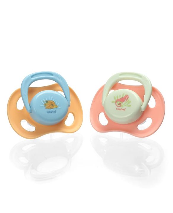 Babyhug Seahorse Print Orthodontic Pacifier Pack of 2| 3+ Months| Protective Hygienic Cap| Breathable Airflow Vents | Orthodontic Silicone Teat | Food-Grade Silicone | BPA Free | Baby Safe
