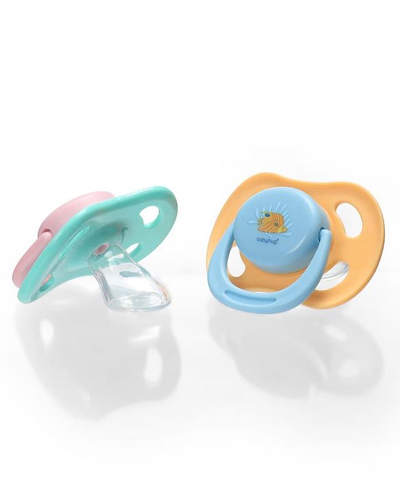 Babyhug Seahorse Print Orthodontic Pacifier Pack of 2| 3+ Months| Protective Hygienic Cap| Breathable Airflow Vents | Orthodontic Silicone Teat | Food-Grade Silicone | BPA Free | Baby Safe