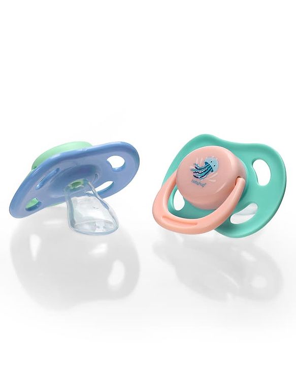 Babyhug Seahorse Print Orthodontic Pacifier Pack of 2| 3+ Months| Protective Hygienic Cap| Breathable Airflow Vents | Orthodontic Silicone Teat | Food-Grade Silicone | BPA Free | Baby Safe