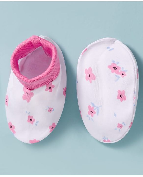 Babyhug 100% Cotton Knit Cap, Mittens & Booties Set with Floral Print White & Pink - Diameter 15 cm