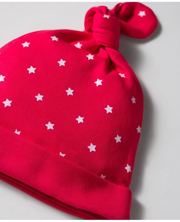Babyhug 100% Cotton Knit Cap, Mittens & Booties Set with Star Print Red - Diameter 10.5 cm