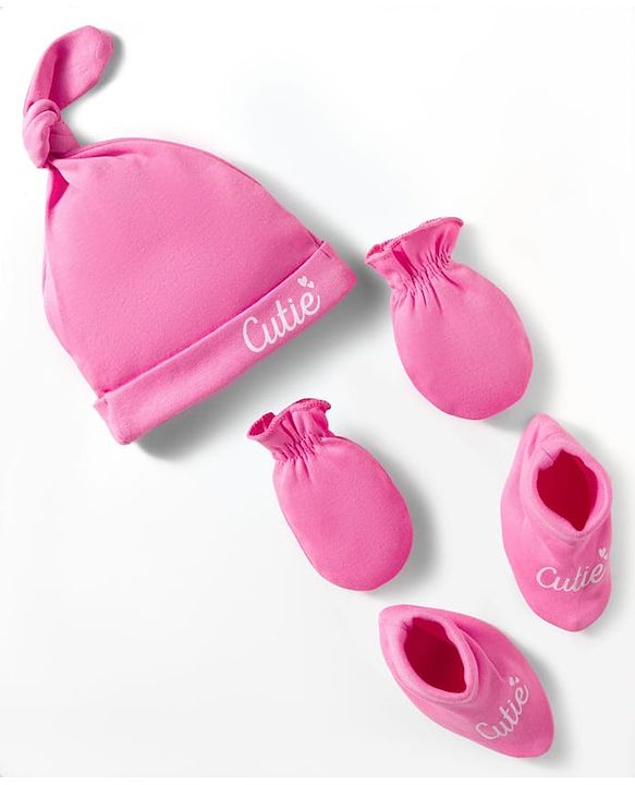 Babyhug 100% Cotton Interlock Knit Cap, Mittens & Booties Set With Cutie Print Pink - Diameter 10 cm