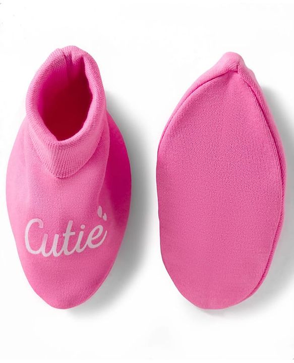 Babyhug 100% Cotton Interlock Knit Cap, Mittens & Booties Set With Cutie Print Pink - Diameter 10 cm