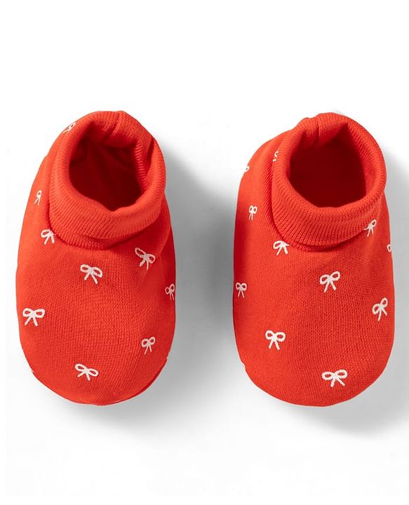 Babyhug 100% Cotton Knit Cap Mittens & Booties With Bow Print Multicolor - Diameter 12.5 cm