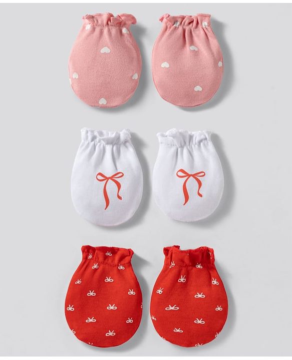 Babyhug 100% Cotton Knit Mittens With Heart & Bow Print Pack of 3 - Multicolor
