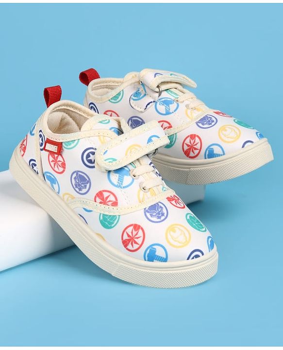 Pine Kids Marvel Slip On Casual Shoes With Avengers Graphics - Beige