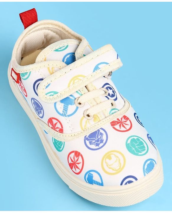 Pine Kids Marvel Slip On Casual Shoes With Avengers Graphics - Beige