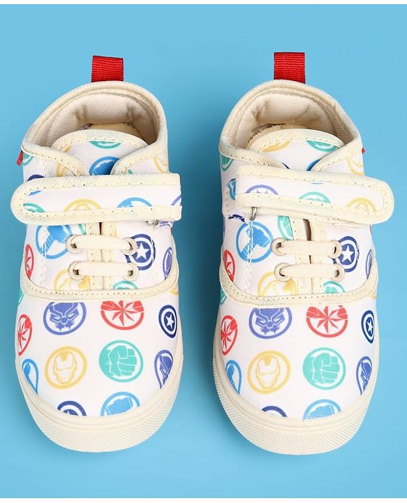 Pine Kids Marvel Slip On Casual Shoes With Avengers Graphics - Beige
