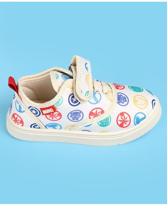 Pine Kids Marvel Slip On Casual Shoes With Avengers Graphics - Beige