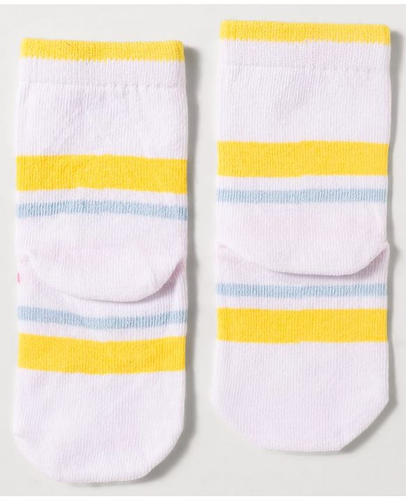 Cute Walk by Babyhug Disney Knit Ankle Length Antibacterial Socks with Minnie Mouse Design Pack of 3 - Multicolor