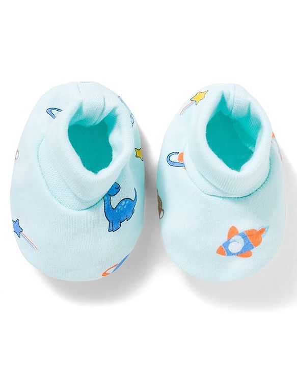 Babyhug 100% Cotton Interlock Knit Printed Cap Mittens & Booties Set Blue - Diameter 16.5 cm
