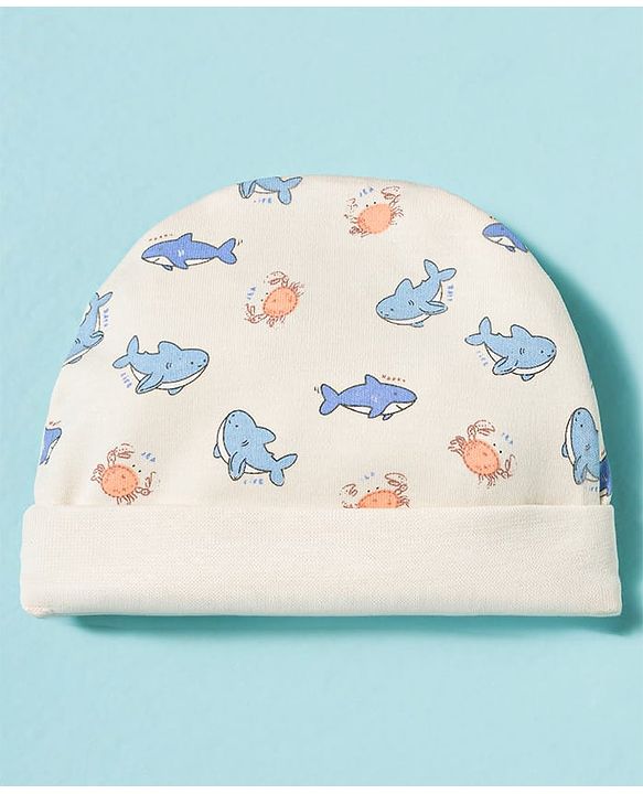 Babyhug 100% Cotton Knit Cap Mittens & Booties With Shark Print Multicolor - Diameter 17 cm