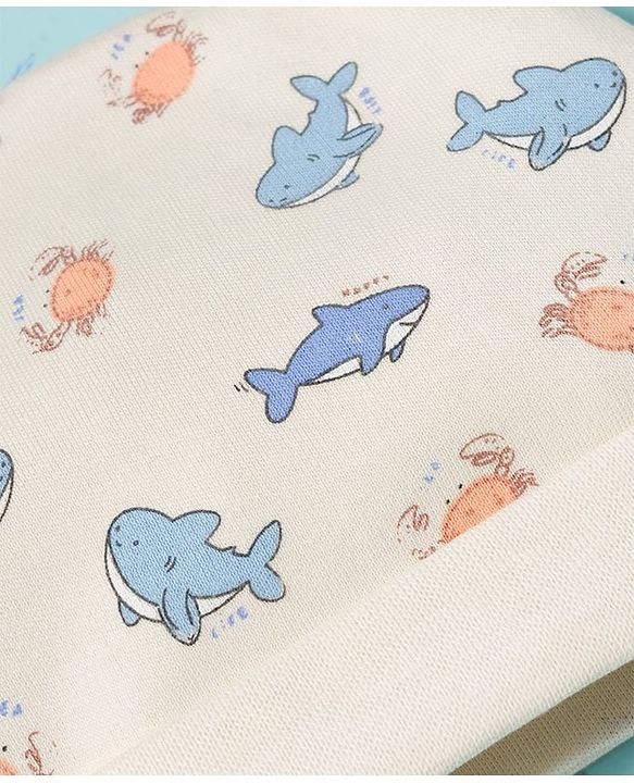 Babyhug 100% Cotton Knit Cap Mittens & Booties With Shark Print Multicolor - Diameter 17 cm