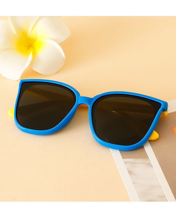 Babyhug TPE Solid Sunglasses For Kids - Black & Red